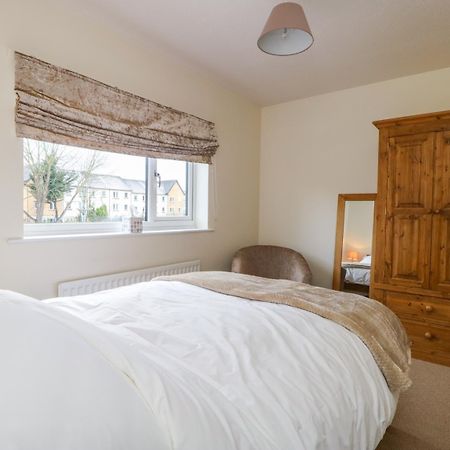 Villa 17 Fewster Way à York Extérieur photo