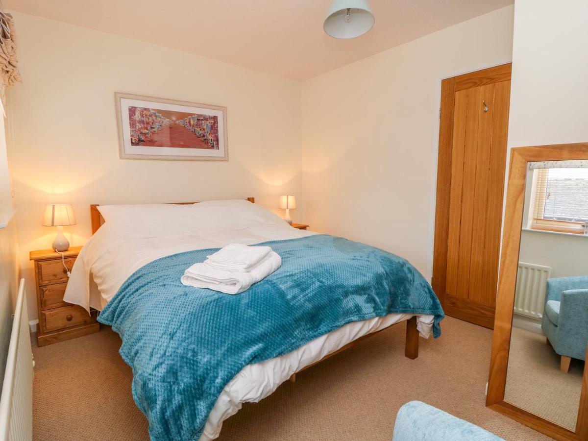 Villa 17 Fewster Way à York Extérieur photo