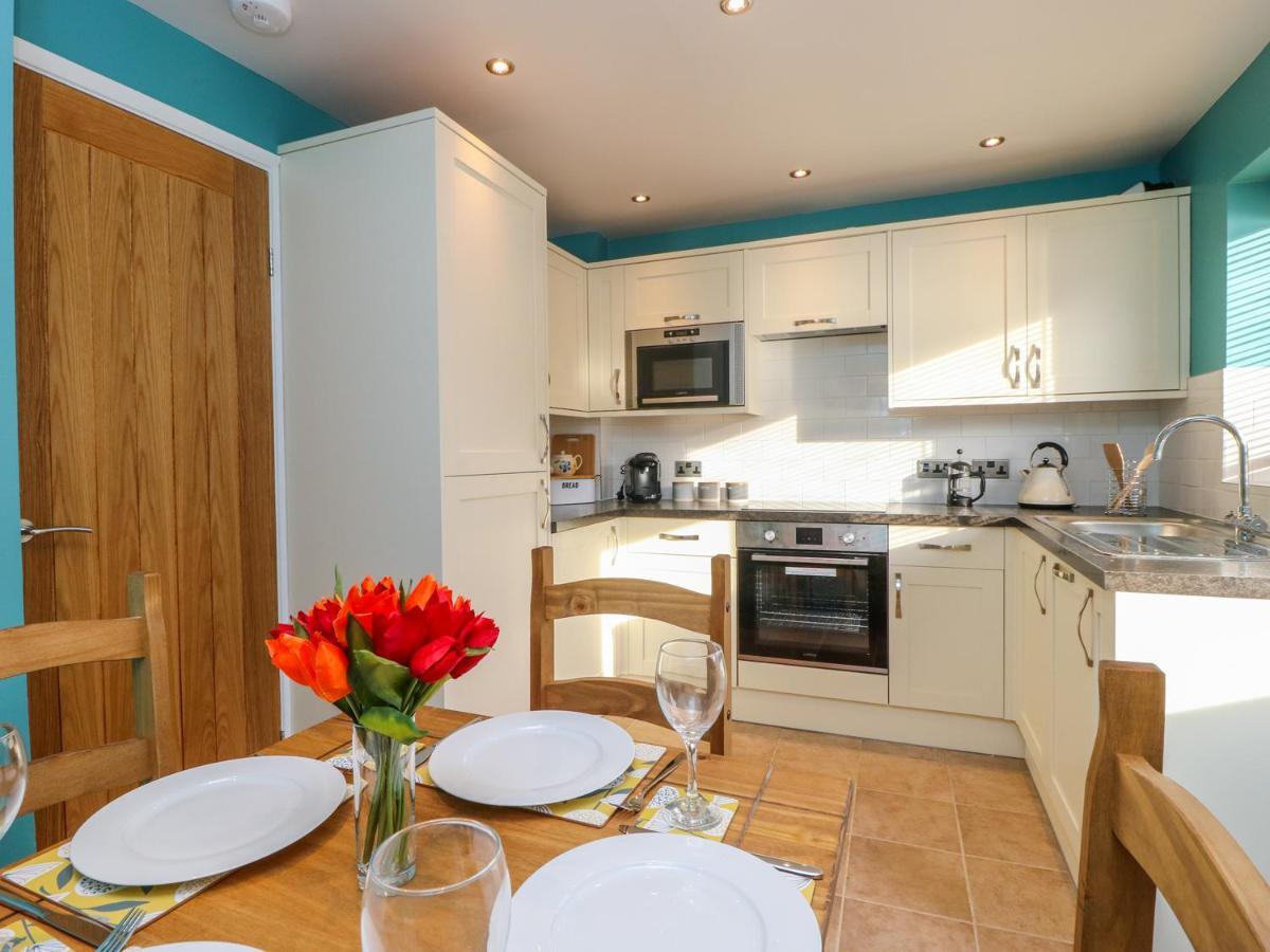 Villa 17 Fewster Way à York Extérieur photo